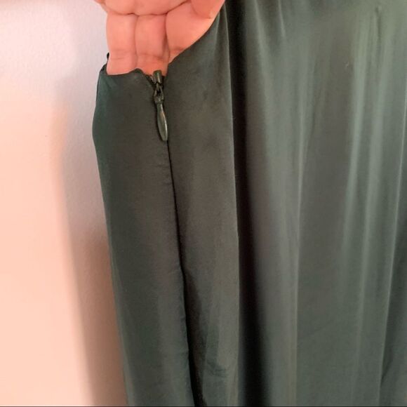 Carolina Belle Montreal Green Empire Waist Flowy Lined Sleeveless Maxi Dress - Picture 8 of 12